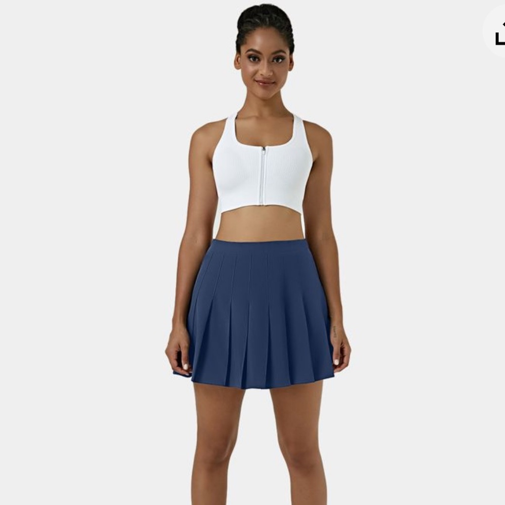Halara side pocket pleated skirt